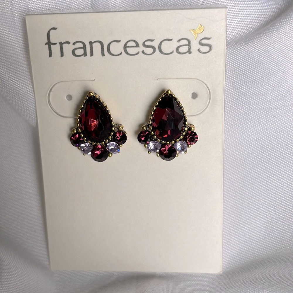 NWT Francesca’s Earrings